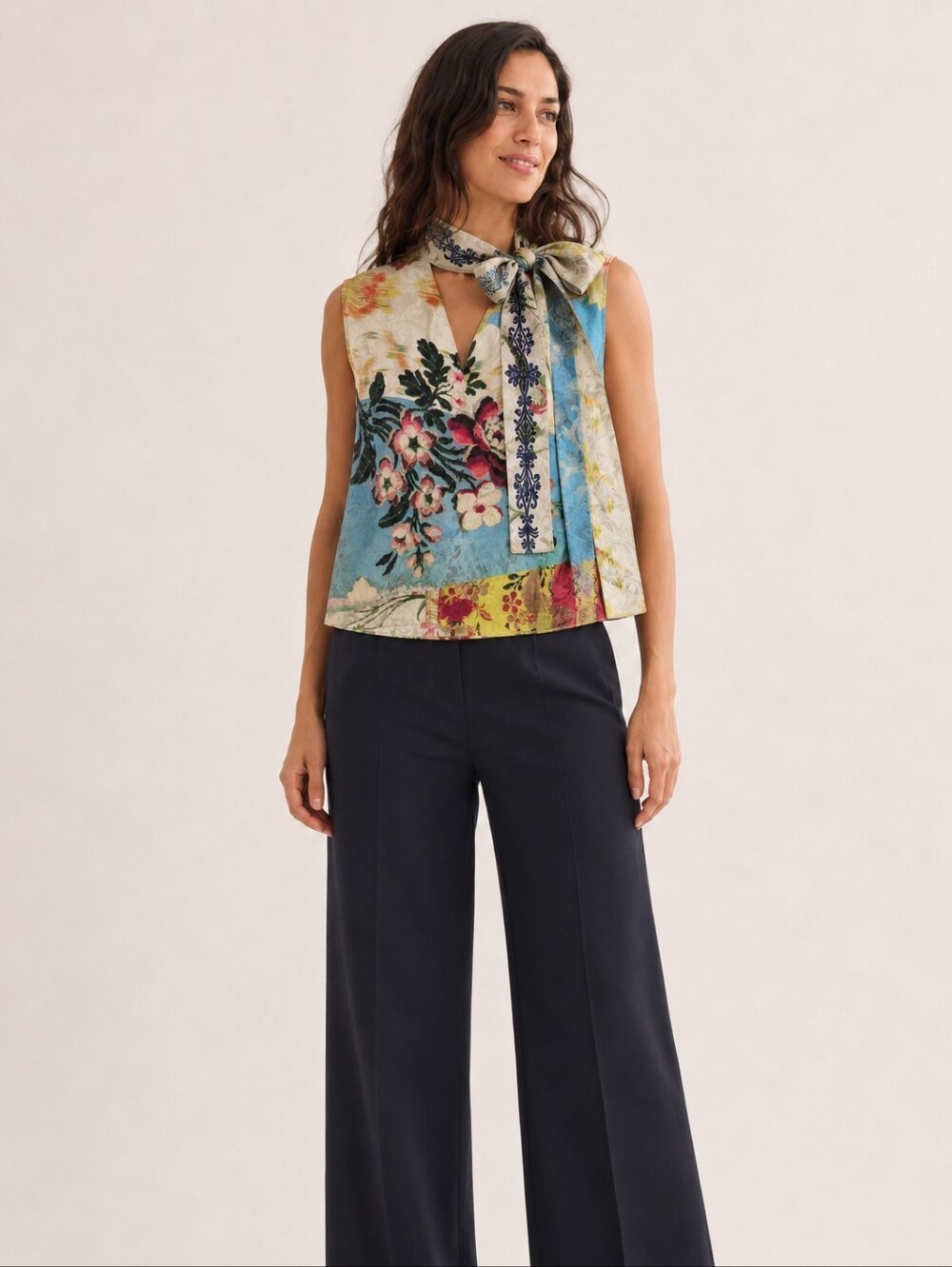 Oscar de la Renta Silk Patchwork Floral Bow Neck Blouse Size 14